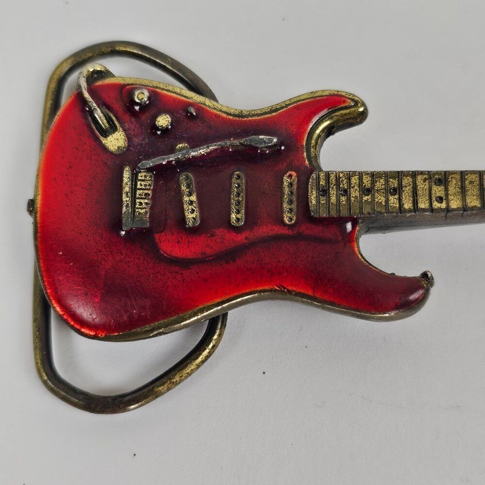 Belt Buckle Electric Guitar Red Enamel VTG 80s The Great American Buckle Company - Picture 3 of 11
